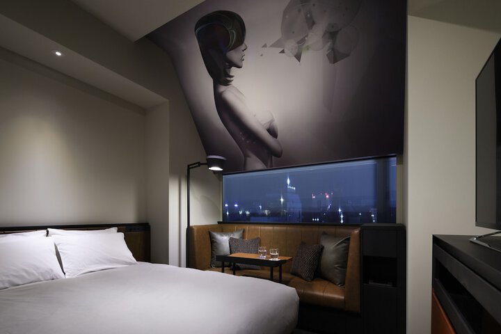 Room 30 of 127