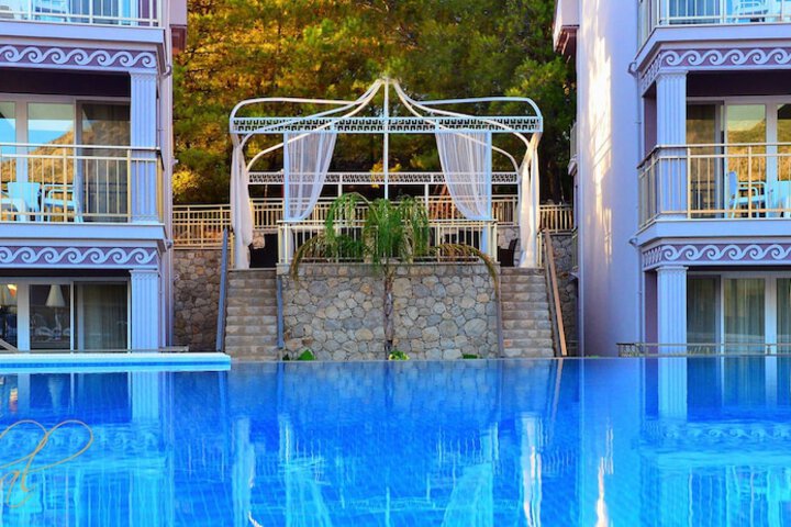 Evra Halal Boutique Hotel