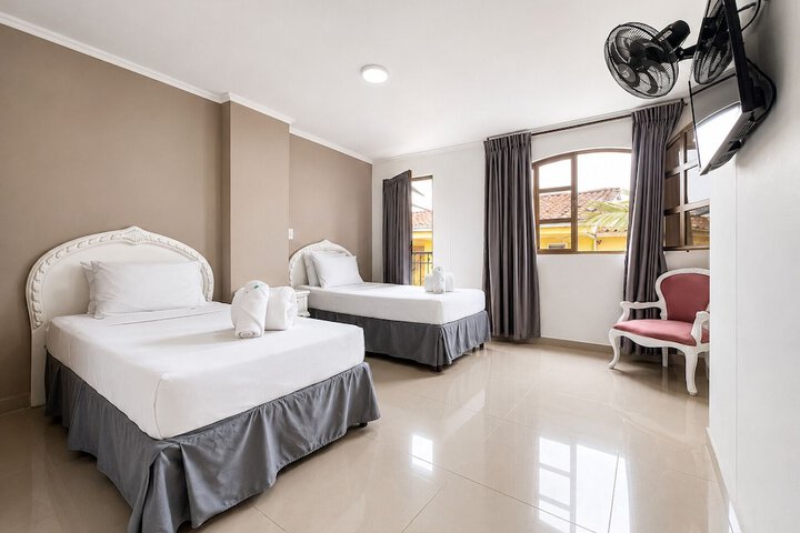 Room 47 of 61