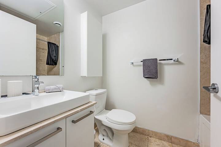 Room 203 of 249