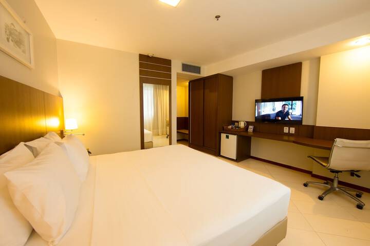 Room 6 of 53