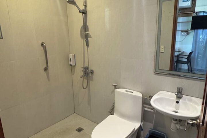 Room 18 of 51