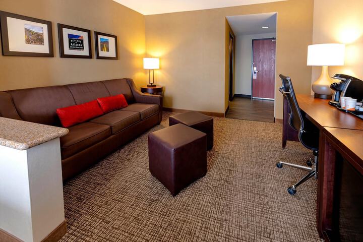 Room 13 of 92