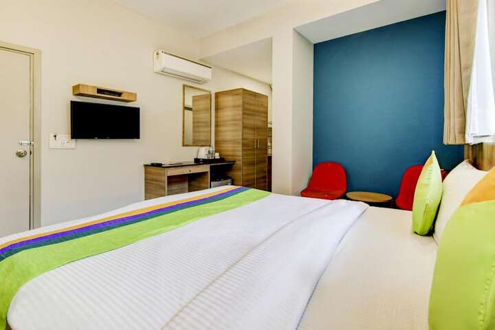 Room 19 of 32