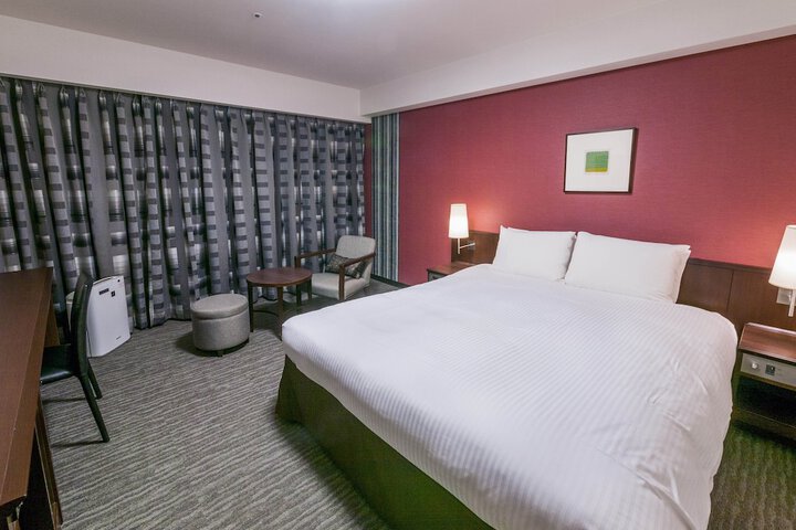 Room 15 of 41