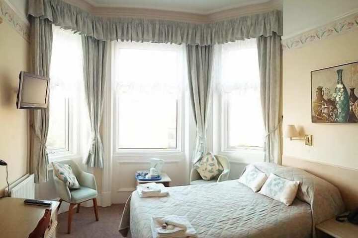 Room 29 of 70