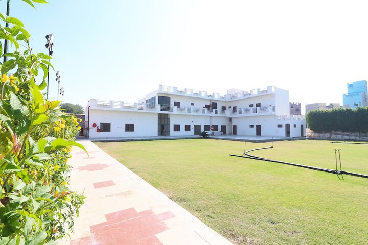 Hotel 5 of 27