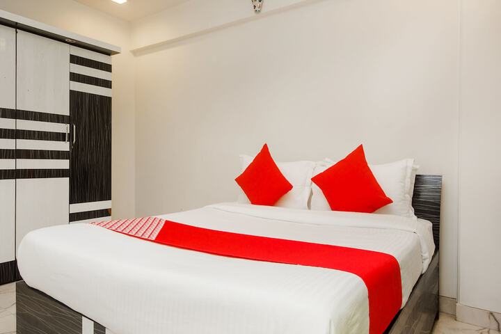 Room 15 of 21
