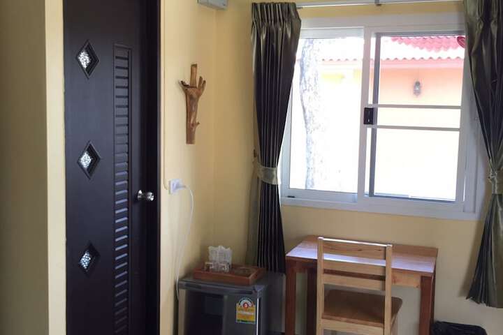 Room 54 of 95