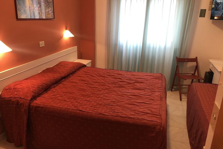Room 30 of 60