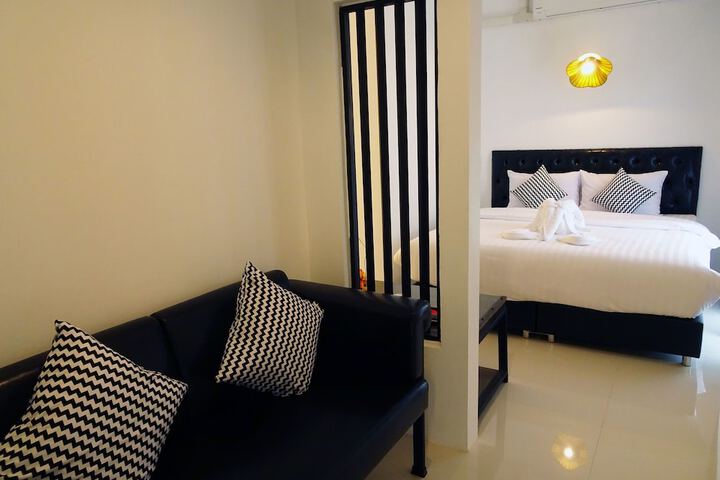 Room 21 of 138