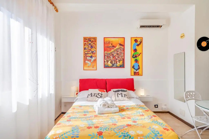 Room 3 of 13
