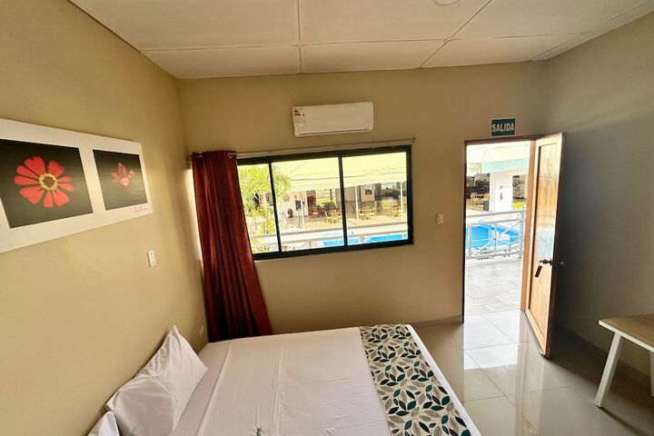 Room 17 of 29