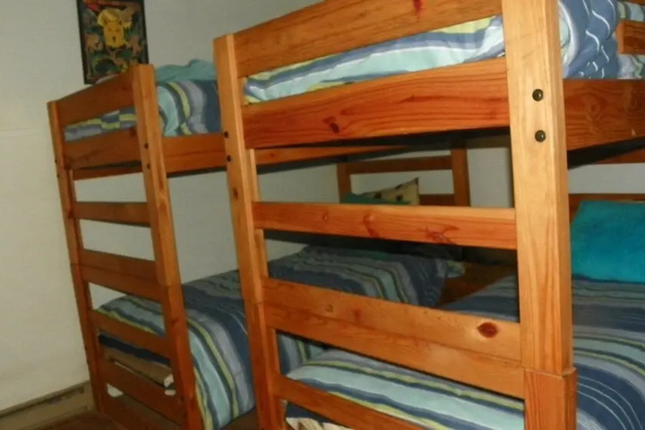 Room 2 of 11