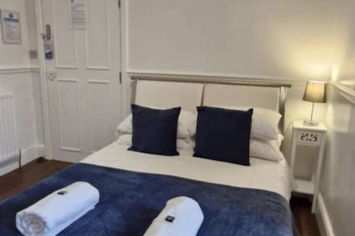 Room 123 of 263