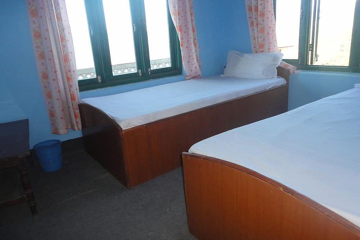 Room 2 of 18