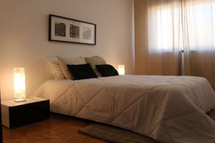 Room 13 of 37