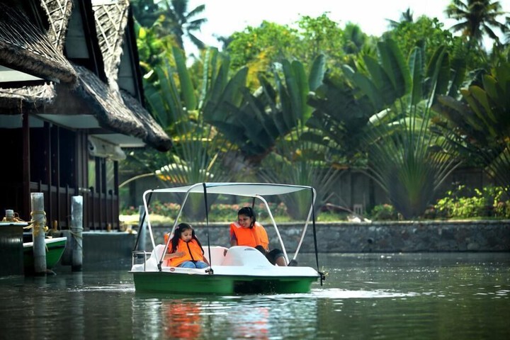 Water Sports 29 of 47