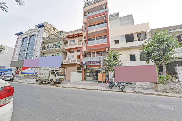 Collection O Villa Homes