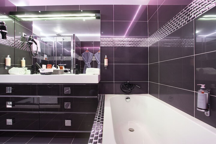 Clean Restrooms