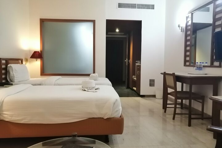Room 59 of 181