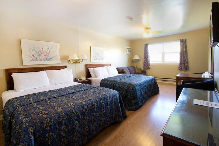 Room 16 of 34