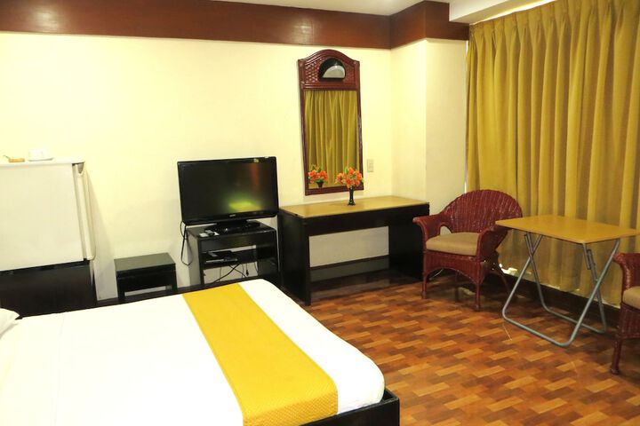 Room 12 of 44