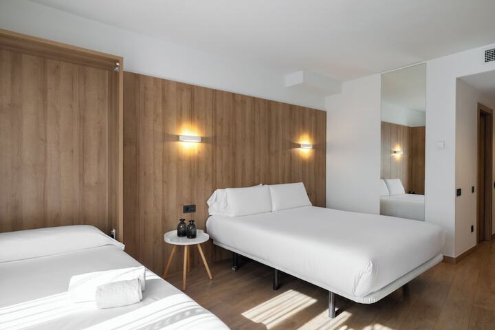 Room 13 of 50