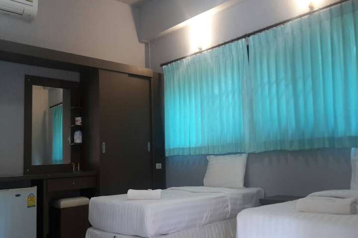 Room 22 of 62