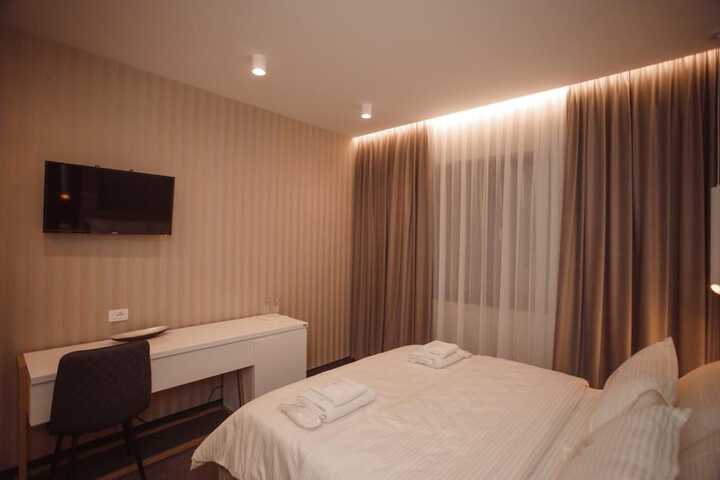 Room 22 of 54