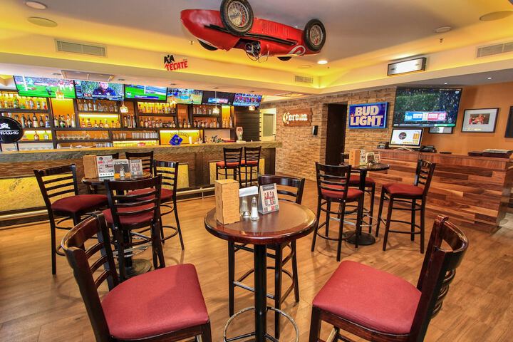 Lounge 117 of 150