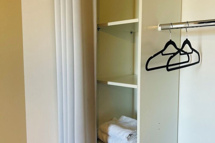 Room 9 of 44