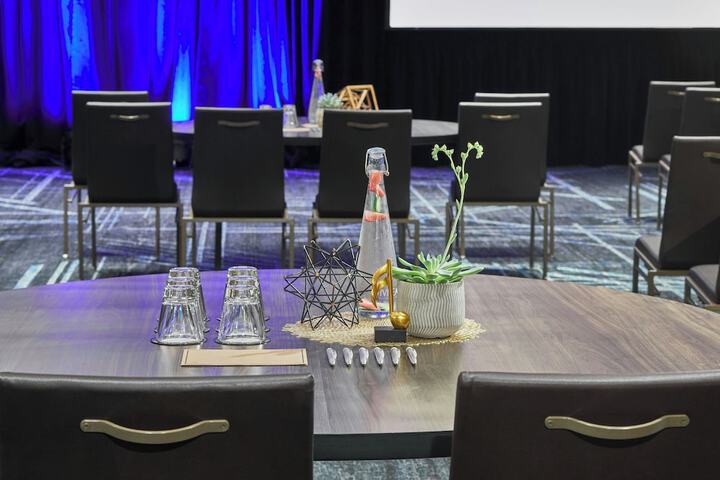 Meeting facility