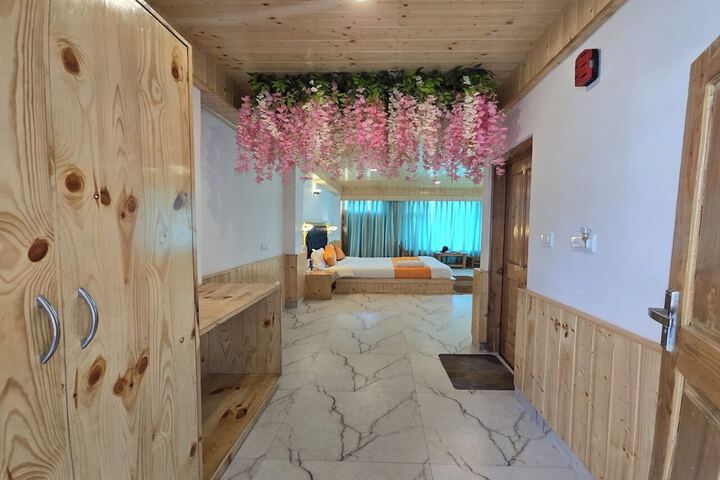 Room 20 of 110