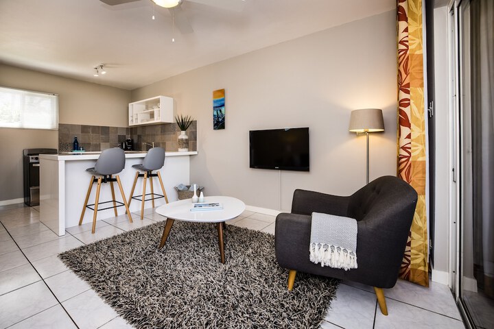 Room 15 of 114