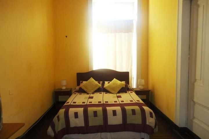 Room 5 of 40