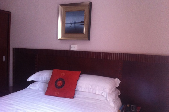 Room 2 of 24