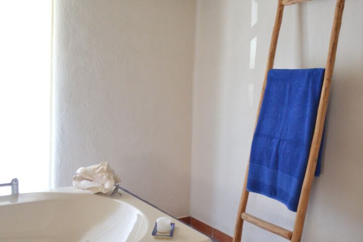 Room 20 of 53