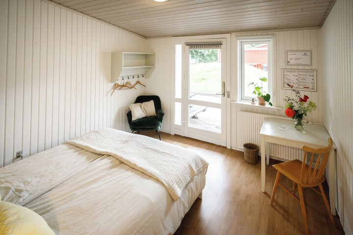 Room 46 of 110