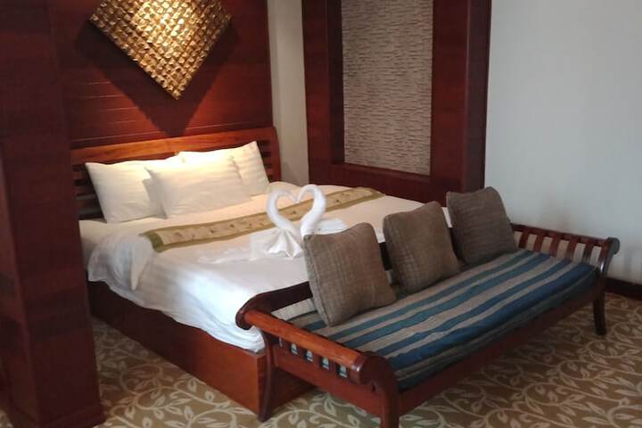 Charming Lao Hotel