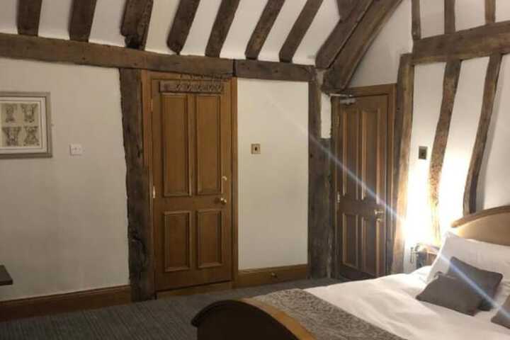 Room 4 of 21