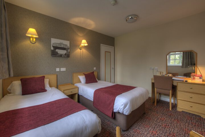 Room 21 of 60