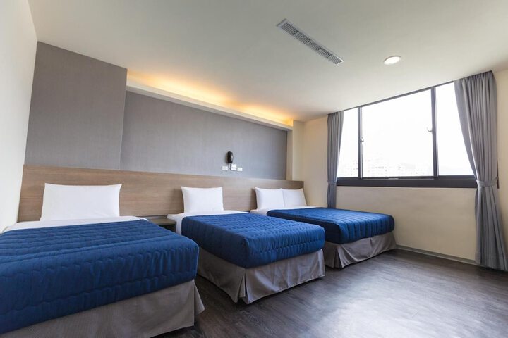 Room 19 of 40
