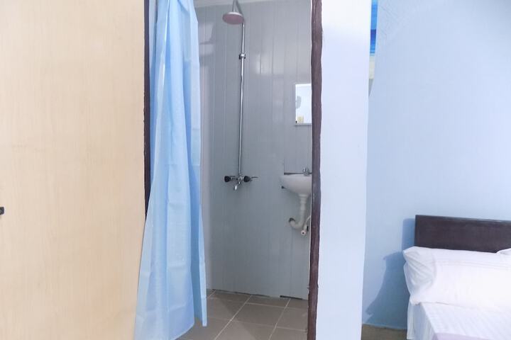 Room 14 of 46