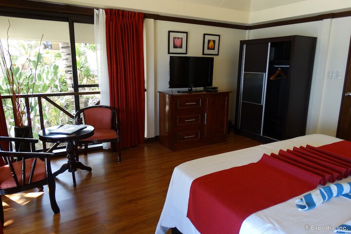 Room 12 of 70