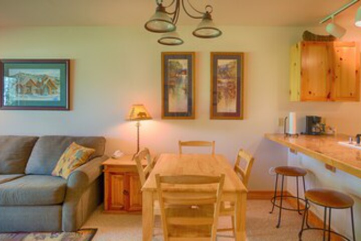 Room 32 of 117
