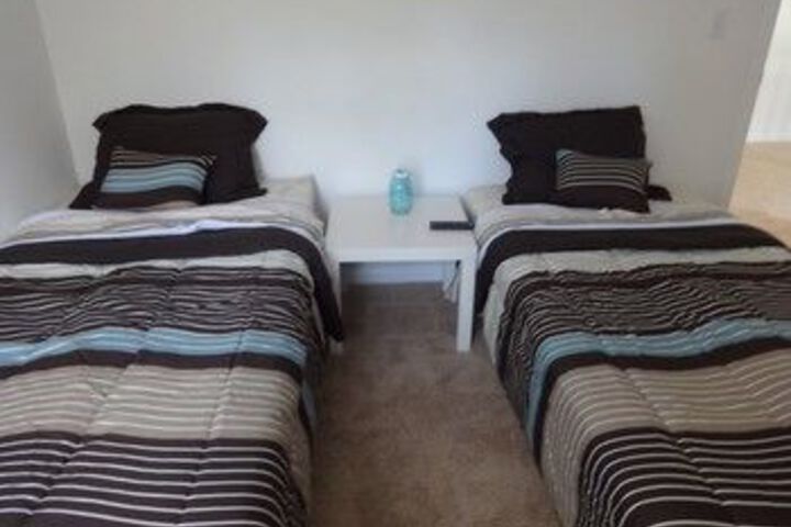 Room 33 of 59