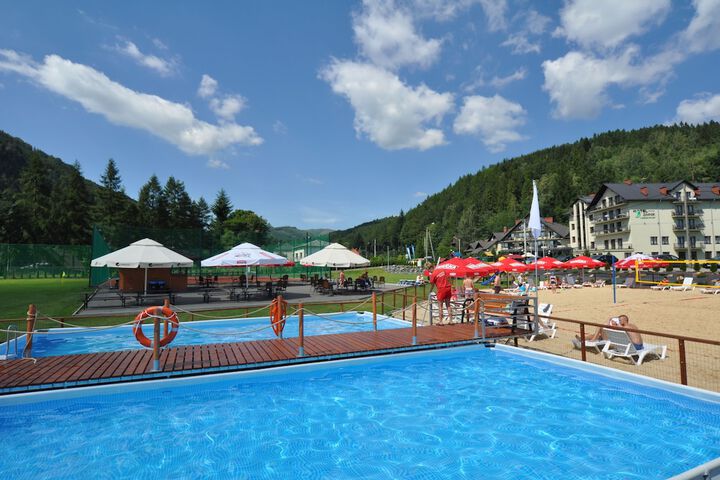 Pool Hotel