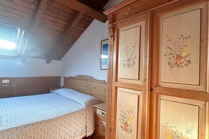 Room 26 of 47