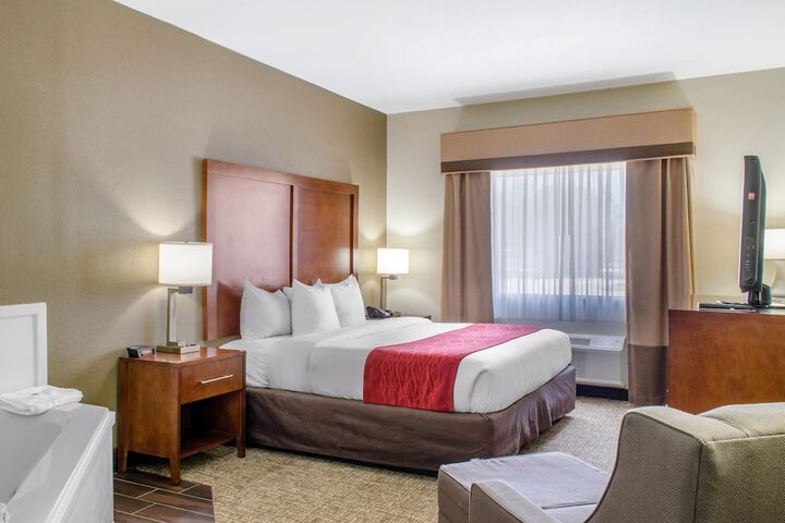 Room 3 of 21
